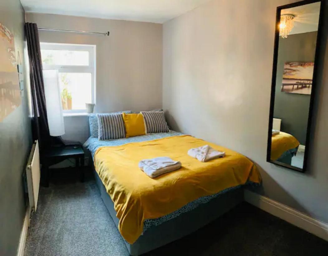 Bamber House - Large Modern Home & Perfect Location Blackpool Buitenkant foto